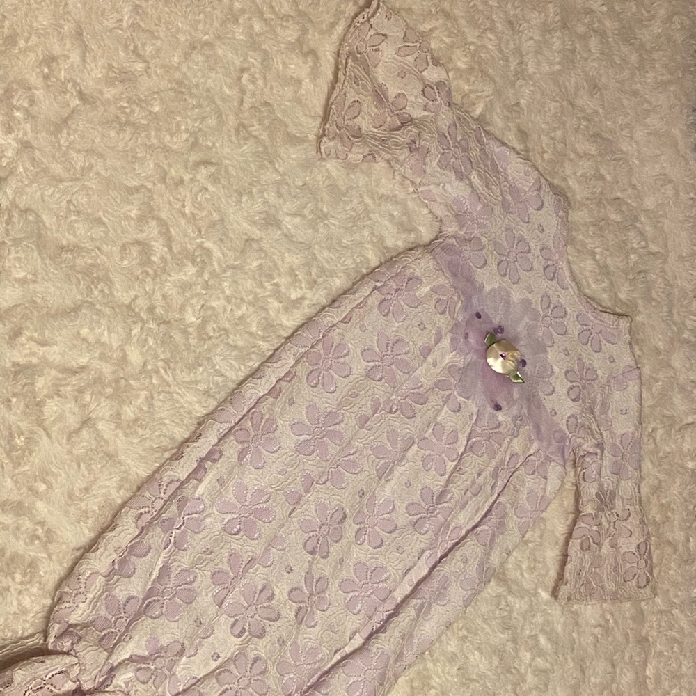 Cache cache gown
